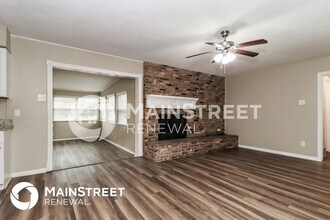 3812 Glenmont Dr in Fort Worth, TX - Building Photo - Building Photo
