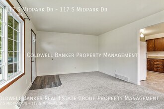 117 S Midpark Dr in Appleton, WI - Building Photo - Building Photo