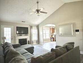 591 Copper Creek Dr in Raeford, NC - Building Photo - Building Photo