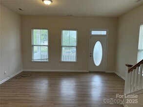 3206 Hiram St in Charlotte, NC - Building Photo - Building Photo