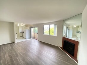 3940 Tilden Ave in Culver City, CA - Building Photo - Building Photo