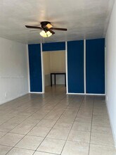 7721 SW 10th Ct in North Lauderdale, FL - Building Photo - Building Photo