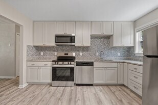 3305 Portobello Ct in Chesapeake, VA - Building Photo
