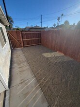 934 Cedar St in Corona, CA - Building Photo - Building Photo