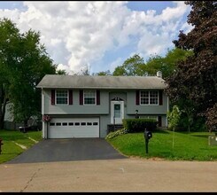 12 Cherry Cir in Painted Post, NY - Building Photo - Building Photo