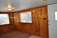 32074 Upper Bear Creek Rd in Evergreen, CO - Building Photo - Building Photo