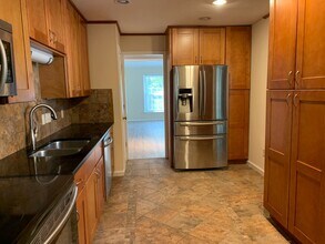 1300 Garden Crest Cir in Raleigh, NC - Building Photo - Building Photo