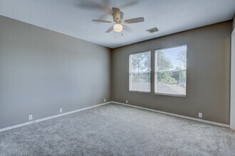 23618 Wildwood Green Way in Spring, TX - Foto de edificio - Building Photo