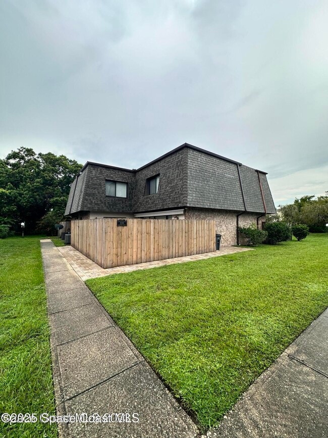 property at 2127 Harrison St