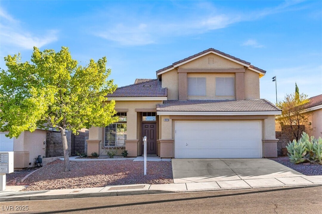 10213 Anoka Ave in Las Vegas, NV - Building Photo