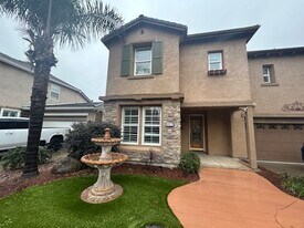 4929 W Pianosa Ave in Visalia, CA - Building Photo