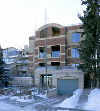 1235 Cameron Ave SW in Calgary, AB - Building Photo - Building Photo