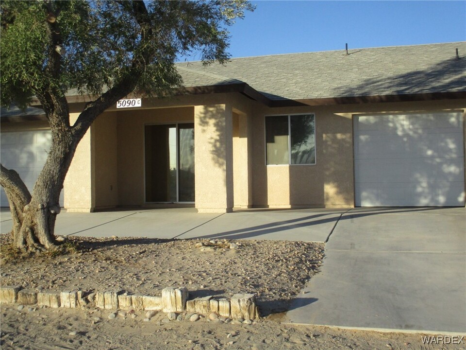 5090 La Calzada Rd in Fort Mohave, AZ - Building Photo