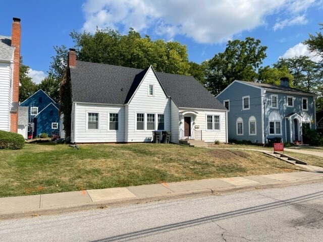 410 Melrose Ct in Iowa City, IA - Building Photo