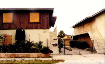 Eagle Apartments in Bell, CA - Building Photo - Building Photo