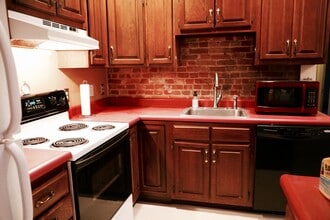 1631 Main St in Dubuque, IA - Building Photo - Building Photo