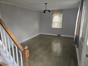 205 Elmbrook Dr in Manlius, NY - Building Photo - Building Photo