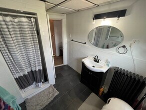 305 W Clayton Ave-Unit -C in Clayton, NJ - Building Photo - Building Photo