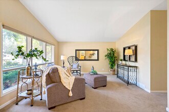 1204 W 10th St in Loveland, CO - Foto de edificio - Building Photo