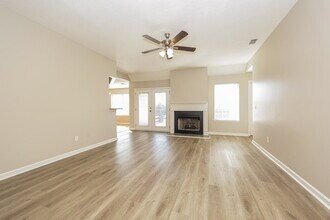 5356 Sunnyvale Dr in Nashville, TN - Building Photo - Building Photo