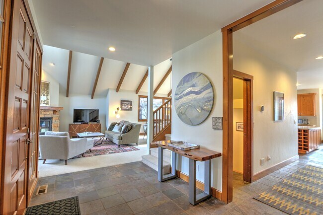 408 Settlement Ln in Carbondale, CO - Building Photo - Building Photo