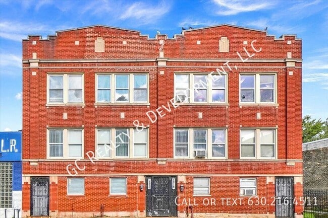 property at 3918 W Grand Ave