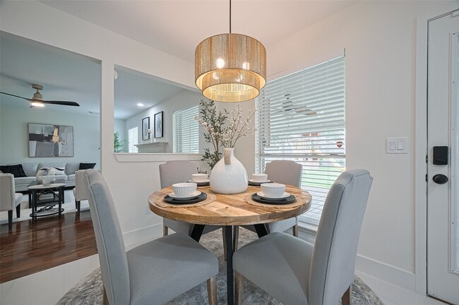 property at 5615 Haven Point Dr