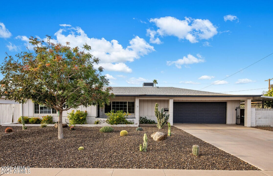 6708 E Monte Vista Rd in Scottsdale, AZ - Building Photo