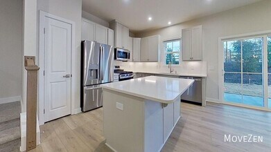 208 Lograto Ln in Simpsonville, SC - Building Photo - Building Photo