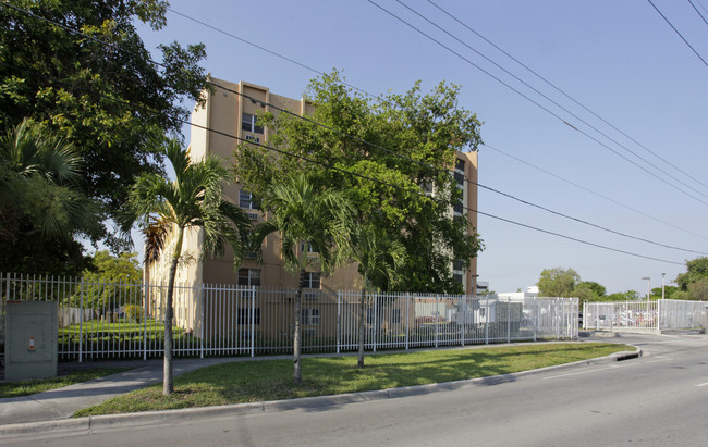 Region One - Palm Courts in Miami, FL - Building Photo - Building Photo