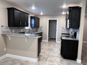 2120 Park Pl in Joplin, MO - Building Photo - Building Photo