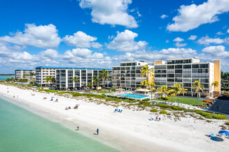 Seascape of Little Hickory Islands Condos. in Bonita Springs, FL - Building Photo - Building Photo