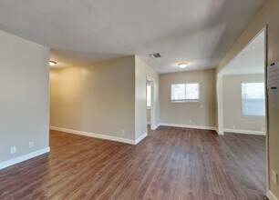 6953 Donna Ave in Los Angeles, CA - Building Photo - Building Photo