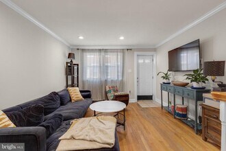 845 N Bambrey St in Philadelphia, PA - Building Photo - Building Photo