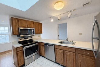 78 Dalby St in Newton, MA - Building Photo - Building Photo