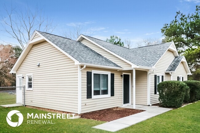 146 D A King Dr in Willow Spring, NC - Foto de edificio - Building Photo