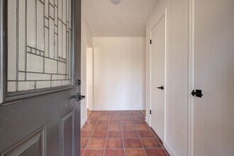 2709 Meadowbrook Dr in Norman, OK - Building Photo - Building Photo