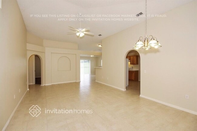 546 Milford St in Davenport, FL - Building Photo - Building Photo