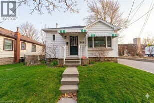 501 Upper Wellington St in Hamilton, ON - Building Photo