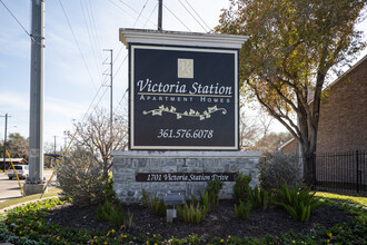 Victoria Station in Victoria, TX - Building Photo - Building Photo