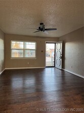268 E 137th St in Glenpool, OK - Building Photo - Building Photo
