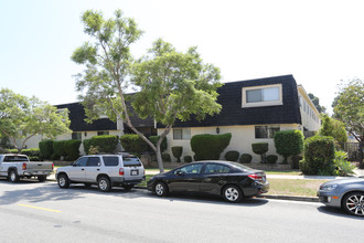 1034 17TH St in Santa Monica, CA - Building Photo - Primary Photo