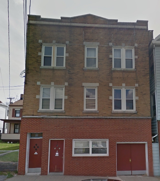 3 Delafield St in Poughkeepsie, NY - Foto de edificio - Building Photo