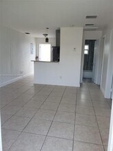304 NW 5th Terrace in Hallandale Beach, FL - Building Photo - Building Photo