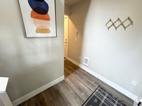 14460 188th Ave NE in Woodinville, WA - Building Photo - Building Photo