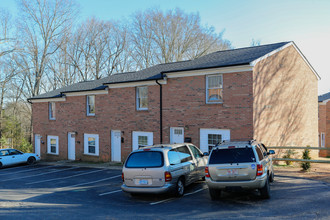 Hillandale in Concord, NC - Building Photo - Building Photo