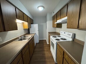 Hillside Apartments in Bowling Green, KY - Foto de edificio - Interior Photo