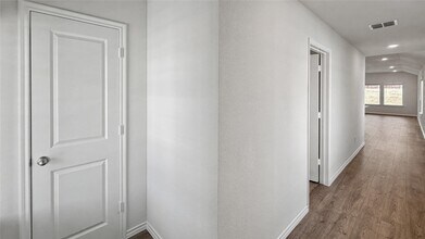 936 Jefferson Wy in Sherman, TX - Foto de edificio - Building Photo