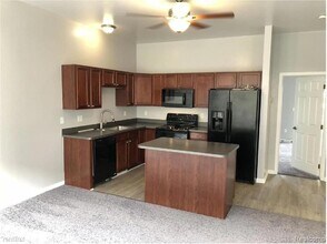 64 W Bethune Ave in Detroit, MI - Building Photo - Building Photo