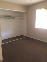 708 Summerland Dr in Henderson, NV - Building Photo - Building Photo